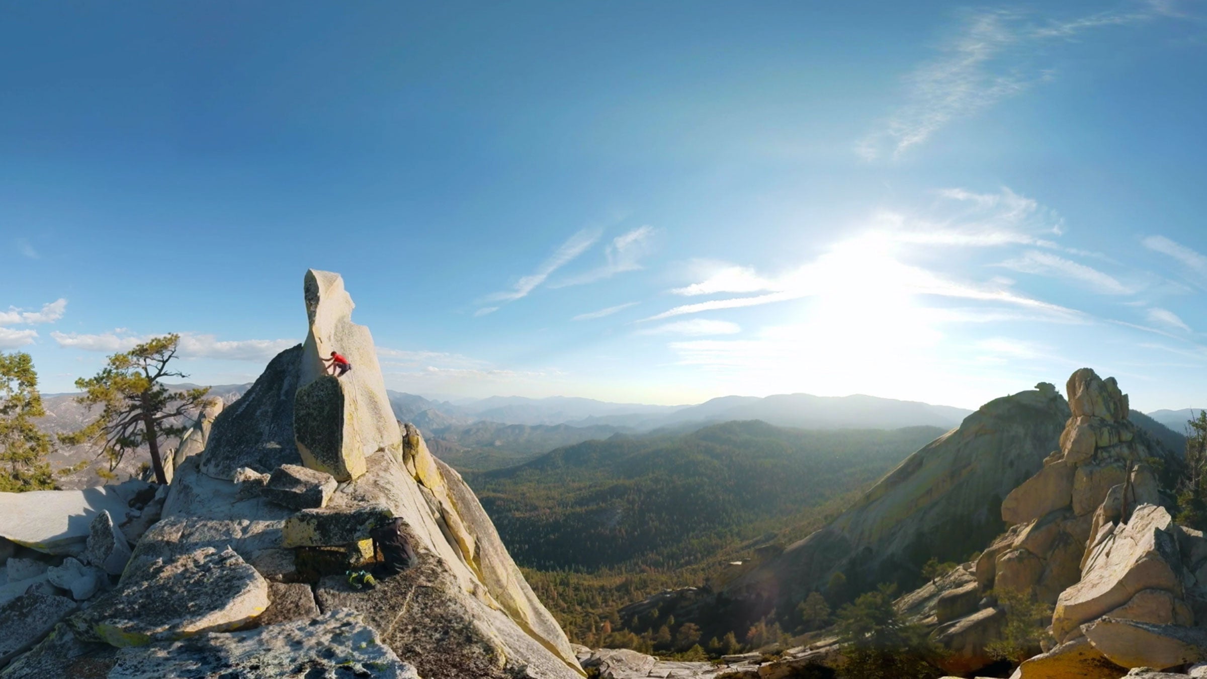 Thanks to a new virtual reality video series, it’s now possible for thousands of people to feel the sense of solitude Alex Honnold feels while free-soloing the Needles. 