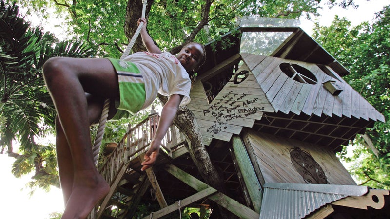 Chasser's daughter Lantana at the treehouse in 2007.