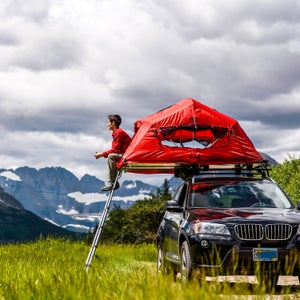 Lighter, tools-free digs for your rooftop.