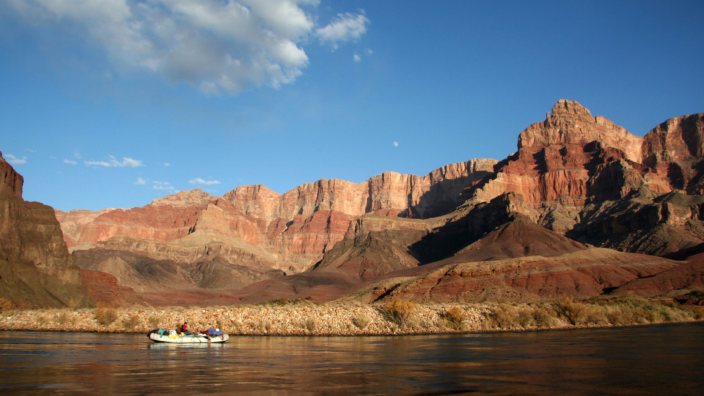 Park rangers found a body more than a week after a seasoned rafting guide disappeared.