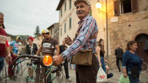 Giuseppe Ponzo and his one-candlepower 1920 headlight.