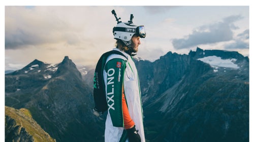 I made my first trip to Norway this spring to document the quieter side of BASE jumping. So much of the imagery I had seen was this wide angle, GoPro-style photography, usually accompanied by a Red Bull logo and a speed-metal soundtrack. I wanted to capture the intimate side of the sport, following the athletes as they packed their chutes and embarked on hours-long hikes to exit points. I set out to find not only BASE jumpers, but outdoorsmen. The search led me to Tom Erik Heimen, a 41-year-old BASE jumper and skier who has become an unofficial guide to his local peaks on the coast of Norway. Heimen invited me to join him on a trip to Isfjorden, a small town on the central west coast of Norway in the Romsdal Valley. Isfjorden, home to the Troll Wall鈥攖he tallest vertical rock face in Europe鈥攊s an under-the-radar adventure mecca. While local officials banned jumps from the Troll Wall after a spate of fatalities there in the 鈥80s, there are many other legal jumping sites in the area and Heimen has spent years developing new ones. This is a look at what goes into one of Heimen鈥檚 jumps and at those who join him. Photos by Patrick Dougherty