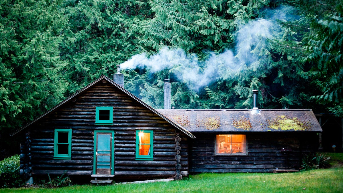 An Ode to the Imperfect, 21st-Century American Cabin