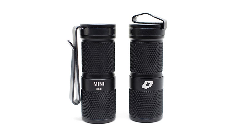 The Mini MkII ships with both a pocket clip and lanyard hole. Both attach to the light body securely, and work extremely well.