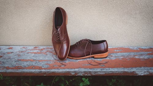 Designed in Tennessee and made by Peruvian artisans using Peruvian leather.