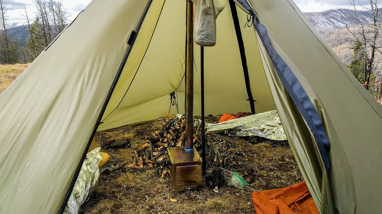 Seek outside outlet tents