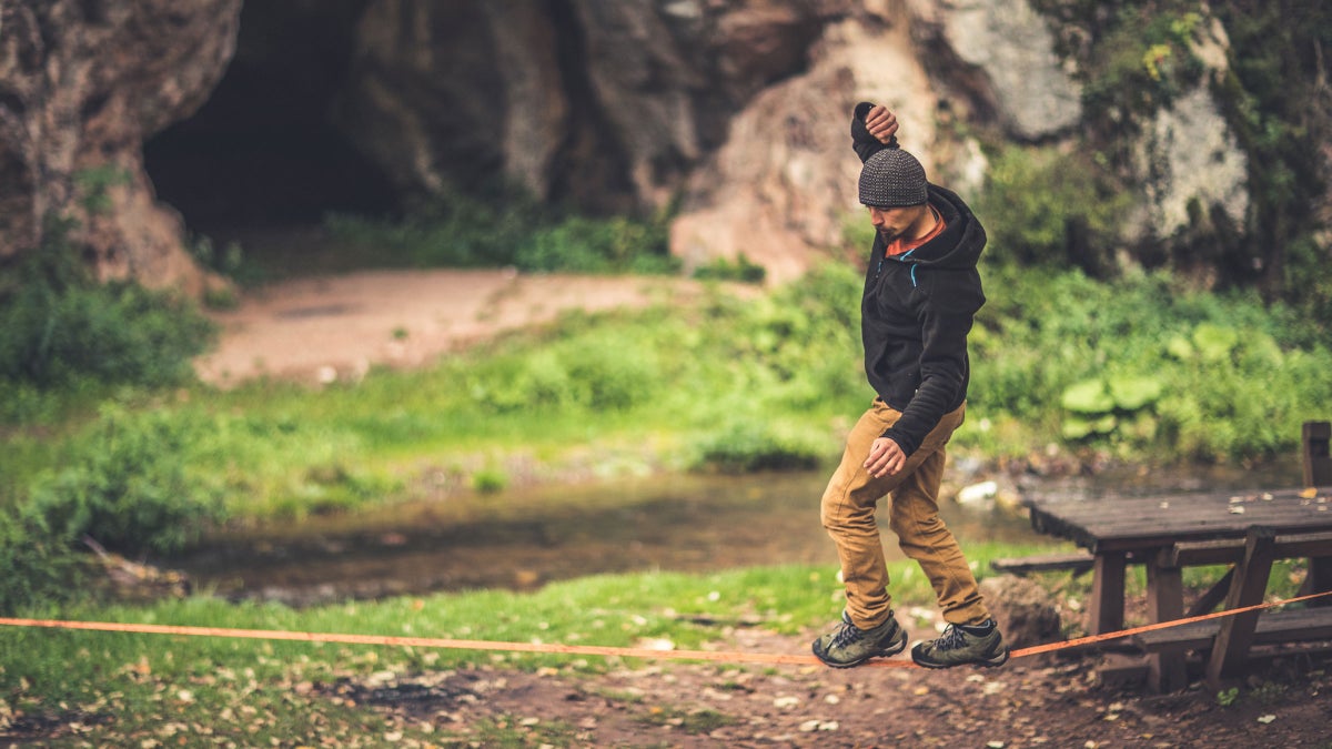 4 Ways Slacklining Will Make You a Stronger Athlete