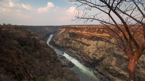 A portage on Batoka Gorge, showing Rapid 9, also known as Commercial Suicide.
