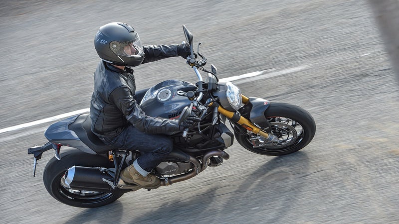 Justin wears: Schuberth C3 Pro helmet, Sena 10S Bluetooth headset, Rev'It Airstream leather jacket, Rev'It Sand Pro gloves, Tellason Ankara jeans, Danner USMC RAT boots.