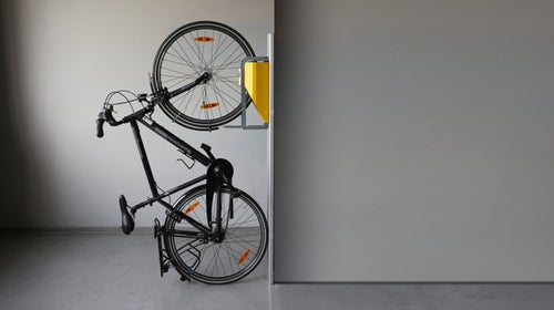 Storing your bike has never been easier.