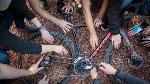 Nails painted in Cannondale Coral: 190 (Not counting touch-ups.)