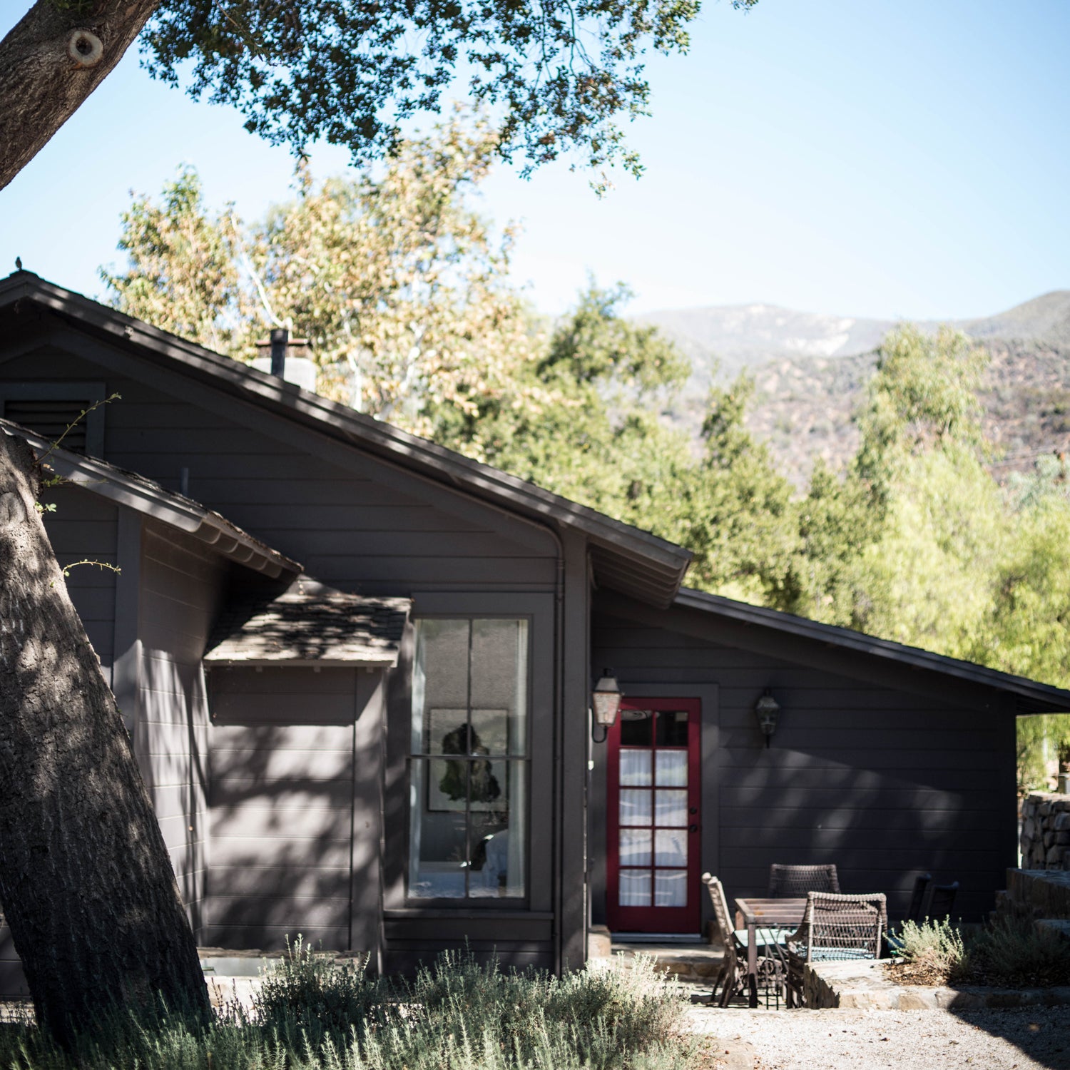 Craftsman-style cottages and sunset cocktails.