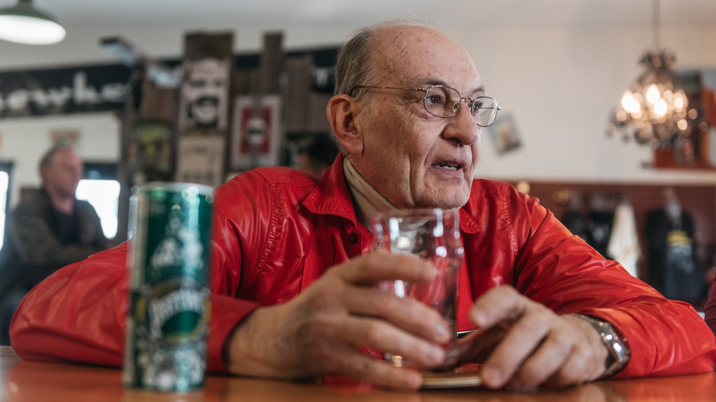 Oberto Oberti takes a break from skiing. 