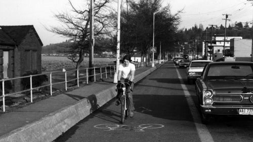 An early bike lane in Seattle, built in the mid-1970s. Davis beat the Washington city by more than a decade in developing bike-specific infrastructure.