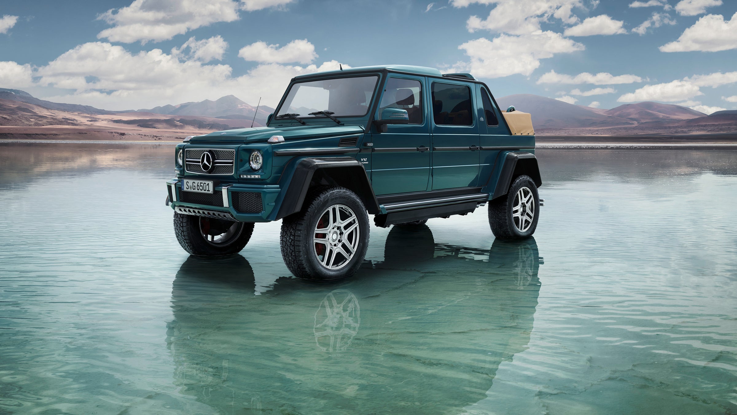 No, Landaulet is not German for 'land yacht'—it's a type of body style similar to a limousine, except with a convertible rear passenger area. Usually used for formal processions by public figures. 