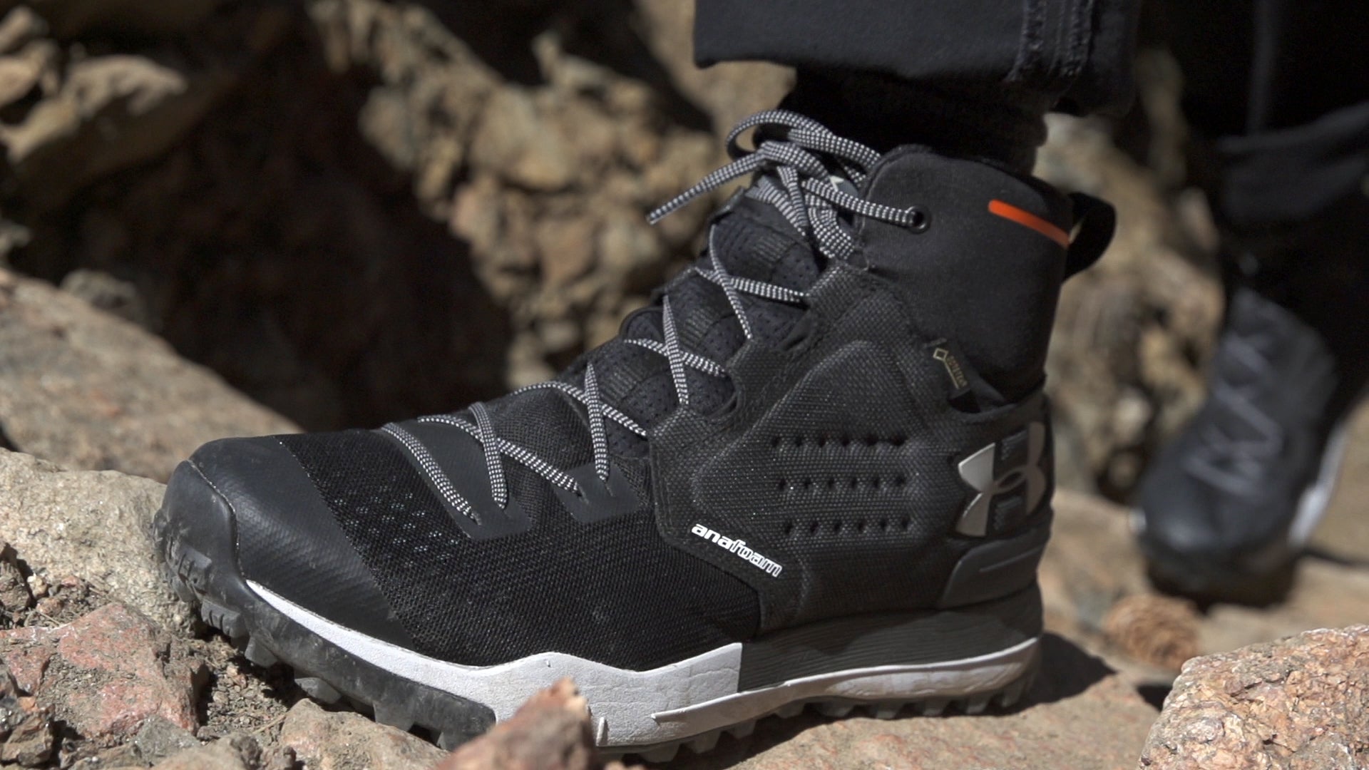 De daadwerkelijke verf Puur First Impressions: Under Armour Newell Ridge GTX Hiking Boots - Outside  Online