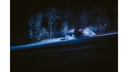 It鈥檚 easy to forget the work that goes on behind the scenes to prepare, maintain, and repair our ski hills. This winter, Salt Lake City鈥揵ased photographer Will Saunders embedded with Park City鈥檚 night shift ski-cat crew, who are responsible for making the corduroy on one of the largest collections of groomed runs in the country.
Saunders: Almost every groomer I talked to said the best perk of the job was seeing the sunrise each morning. However, when the sun begins to rise, so does the pressure. All cats must be off the mountain by 9 a.m. As the deadline nears, the radio fires off updates of what needs to get finished before the lifts open. Once the first skiers are in line, all the cats scurry back to the warehouse, not to be seen again until midnight.