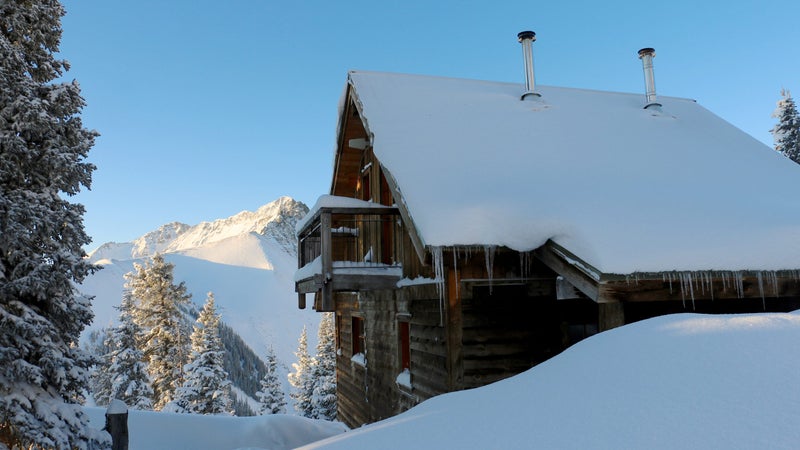 Bob Kingsley's Opus Hut is a stunning timber and stone hut located atop Ophir Pass.