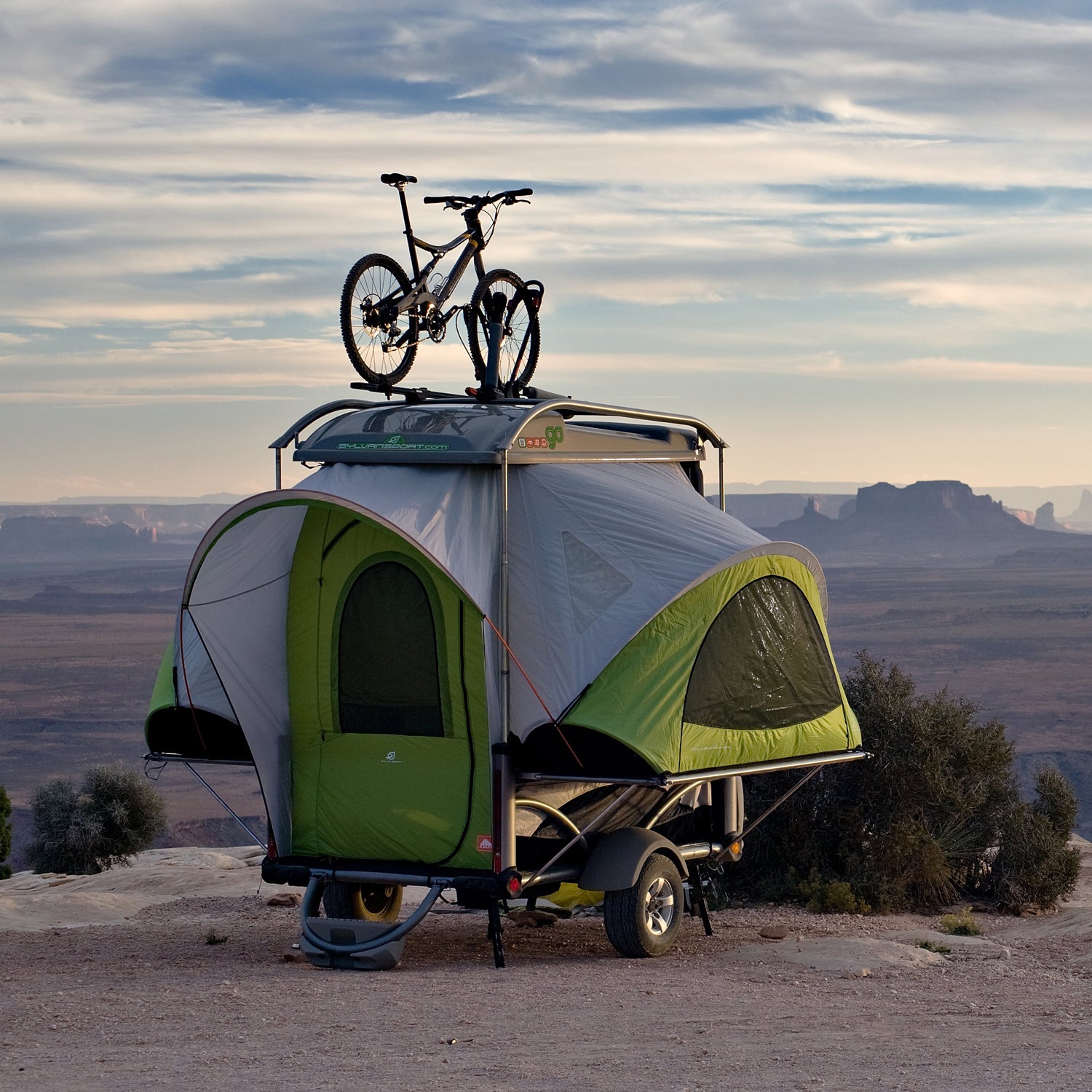 It's easy to live #vanlife with this trailer.