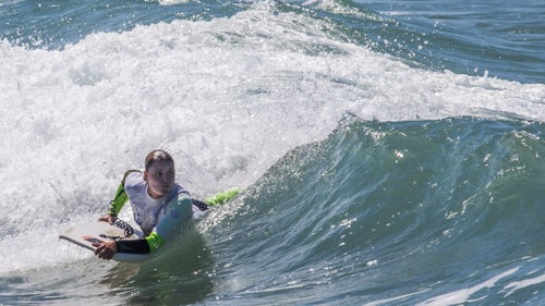At 38 years old, Berrada is an icon for female waveriders in Morocco. When she started bodyboarding as a young woman, her mother was against it, fearing Berrada would get hurt. But after seeing Berrada鈥檚 talent in competition, her mother began encouraging her. With financial support from her parents, she placed sixth in the world at the 1998 World Championships in Portugal.
In 2011, she broke another milestone as the only female member of the Moroccan bodyboard team to finish third at the world championships in the Canary Islands. Upon returning to Morocco, Berrada says that King Mohammed VI arranged for Moroccan companies to sponsor all five team members with two-year salaries, making her the only female Moroccan bodyboarder or surfer to have earned a living wage from her sport.