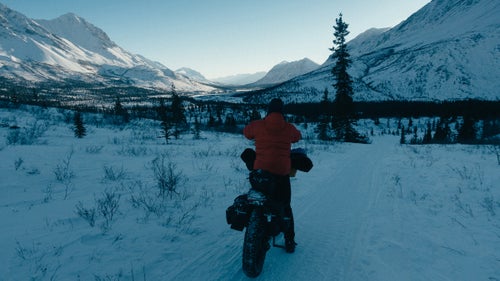 It was hard not to stop and appreciate the breathtaking scenery along the way, but taking photos was a delicate balance of getting the shot while protecting exposed fingers. For me, photography was a great way to emotionally manage the time and distance.