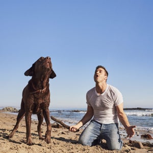 Scott Speedman and his dog Mars in Malibu.