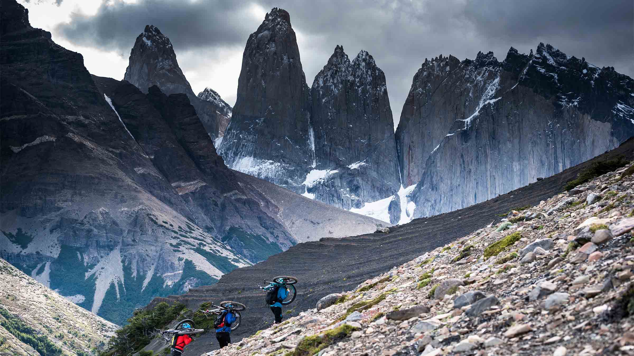 Parque Nacional Torres del Paine Hiking and Climbing