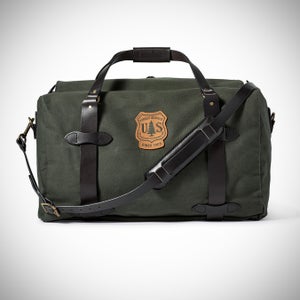 USFS Medium Duffle Bag
FW17, Otter Green, 20075179, Luggage and Bags, duffle, USFS, PDP, JPG