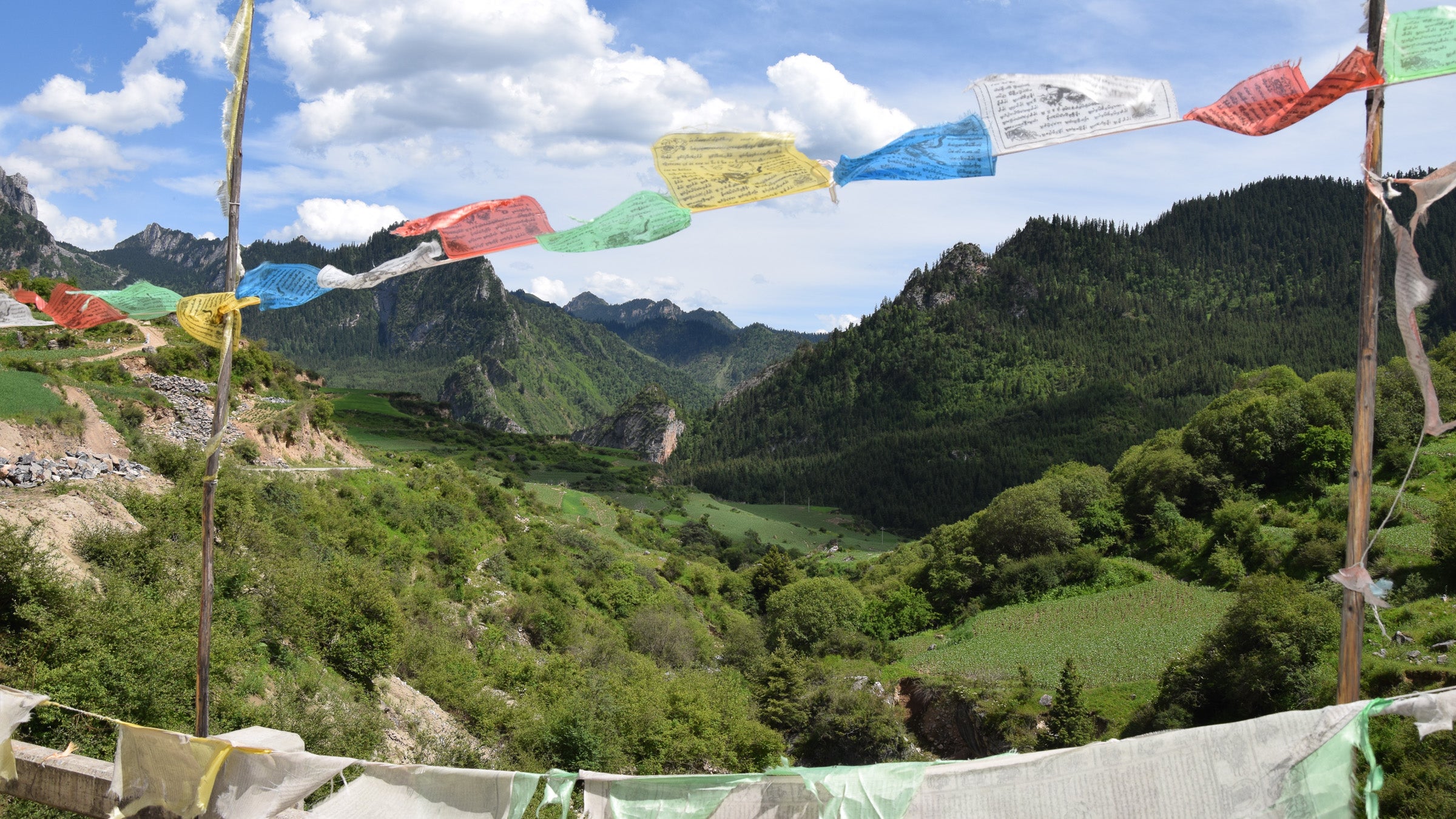 zhagana-tibet-prayer-flags_h.