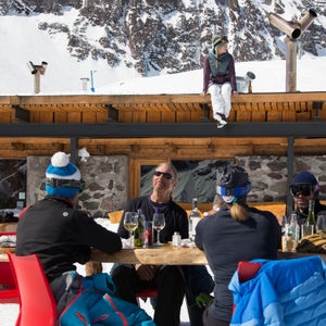Tío Bobs is a required stop in Portillo, Chile.