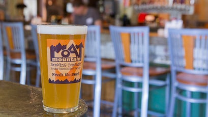 Moat Mountain beer and brisket will warm you up after a windy visit to Mt. Washington.