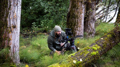 Peak Design employee Victor Murillo shoots video within the Alaska Chilkat Bald Eagle Preserve. As many as 4,000 bald eagles congregate along the Klehini and Chilkat rivers to feed on salmon.