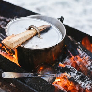 Here are 7 things you need to cook for a group while camping.