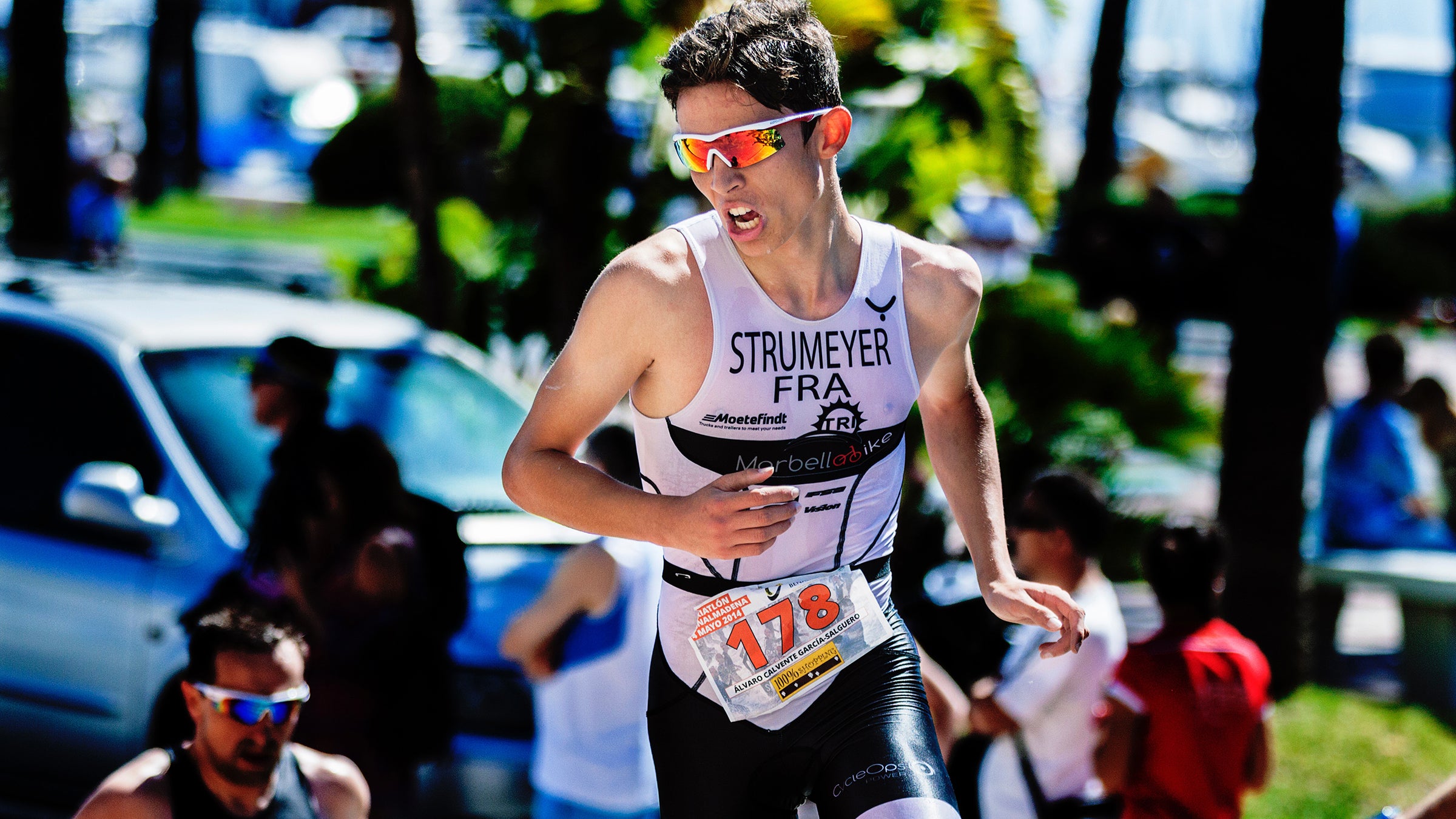 Athletes need to a way to silence the race-day aches and pains without risky painkillers.