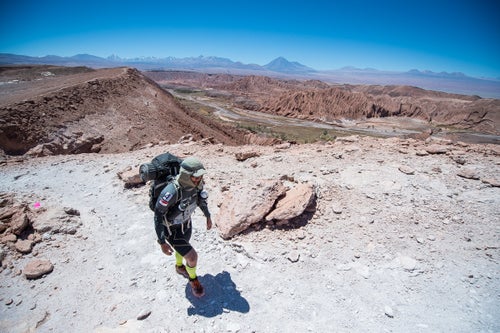 After the valley of death and tunnel crossing, athletes arrive at a ridge where they are able to absorb the view of the huge part of the the course completed. From the green vegetation along the river crossings to the mars like uphill terrain of the valley of depth. Always with the majestic Licancabur Volcanoe overlooking them.
