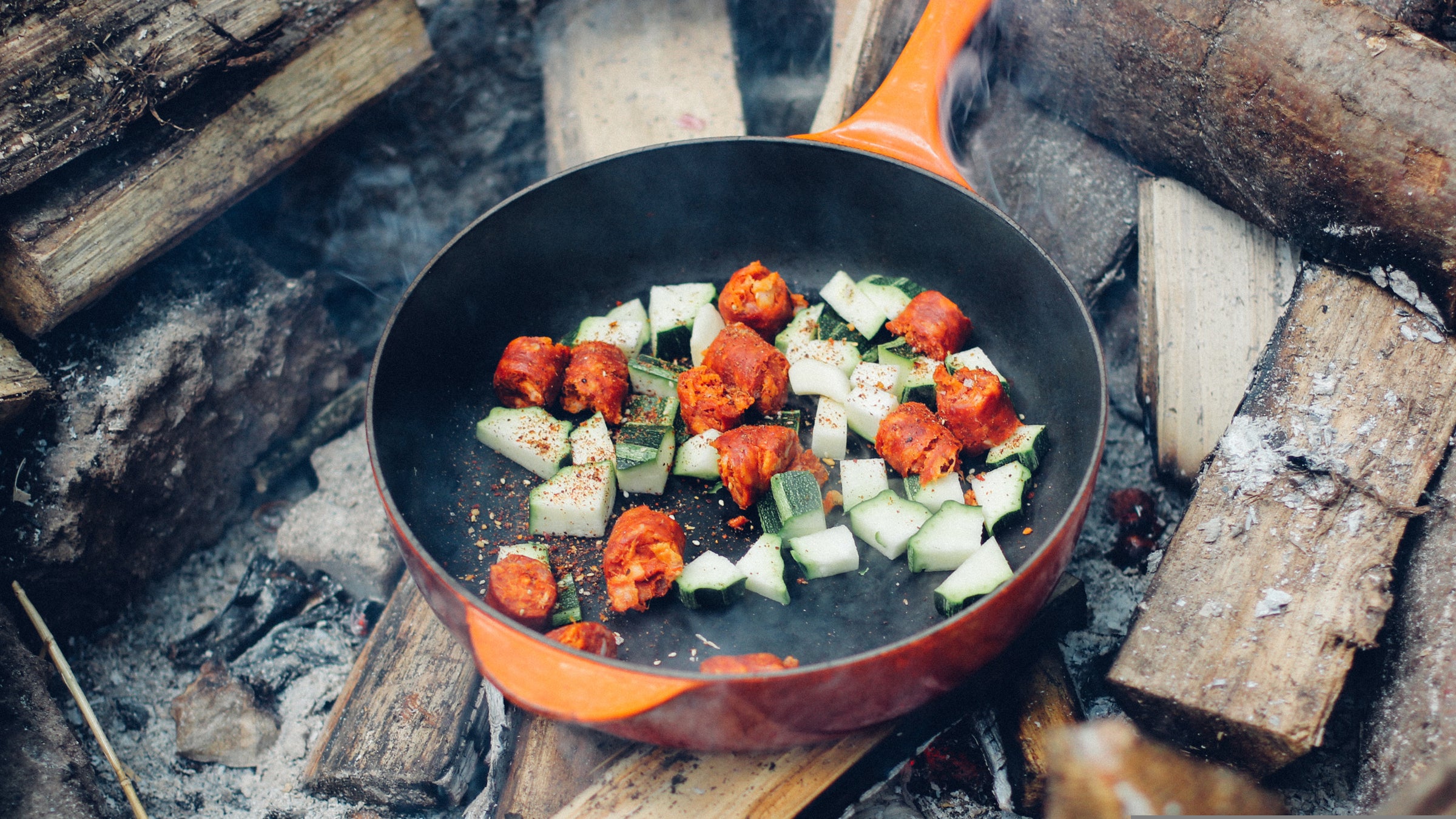 With the right preparations, you can #optoutside and enjoy a classic thanksgiving all at the same time.