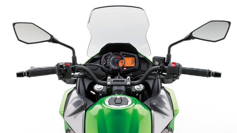 The spacious cockpit makes room for riders large and small, while the comprehensive instrumentation includes a gear position indicator—great for beginners.