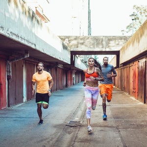 We ranked the fifty states, along with D.C. and Puerto Rico, according to the longest average distance per run.