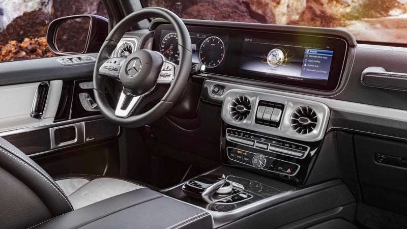 The interior has been vastly improved and borrows heavily from the firm's range-topping S-Class sedan. The passenger grab handle鈥攁 G-Wagen icon鈥攈as been retained.