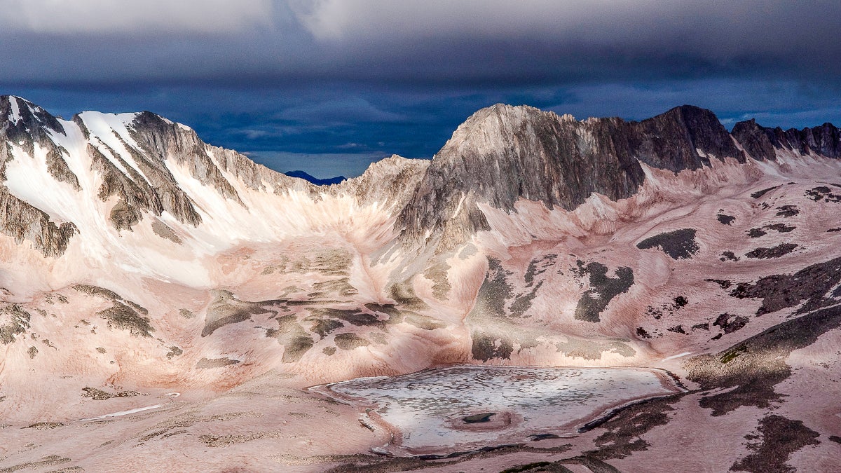 It's Not Just High Temps Messing with Snow—It's Dust