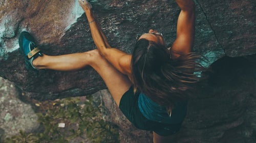 The shoulder helps you send at the crag, power up hills, and balance while you shred on the slopes.