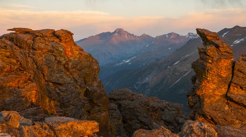 Neníisótoyóú’u (Longs Peak), one of Colorado’s best known 14ers.