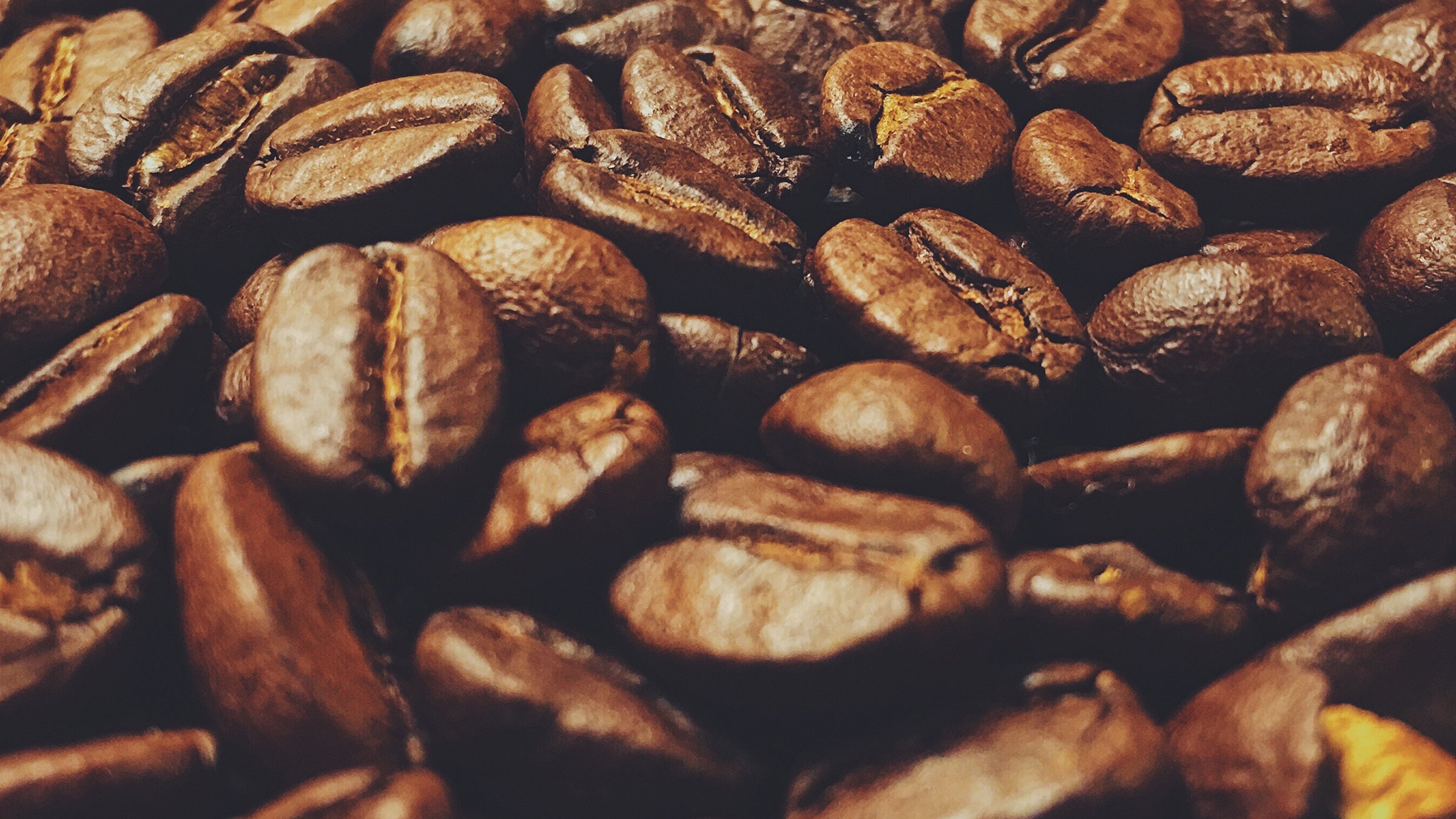 Here’s what to know on how to best work caffeine into your race day plan.