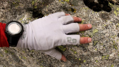 Testing the Glacier Glove Ascension Bay Sun Glove
