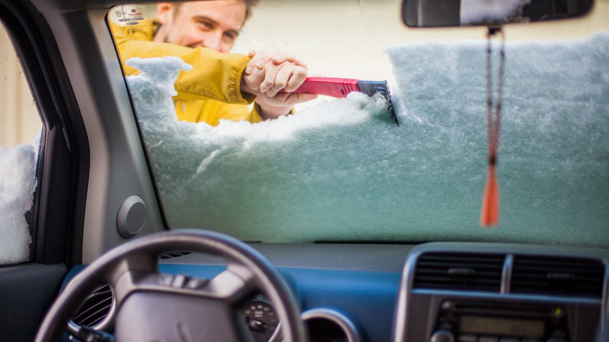 How to Properly DeIce Your Car