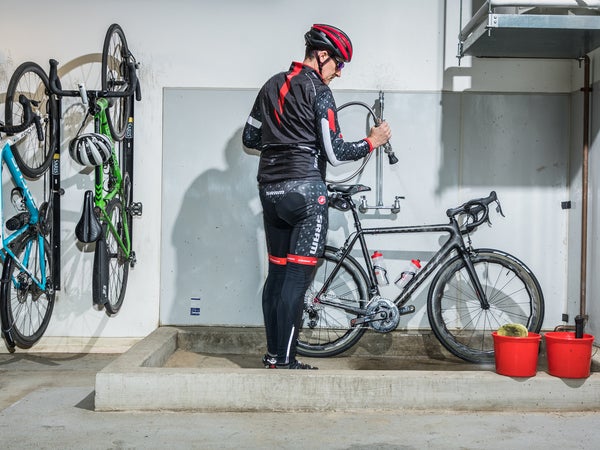 David Zimberoff, SRAM's vice president of marketing, at the company's bike-wash station.