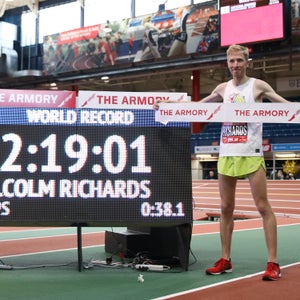 Malcolm Richards had set the world record at the inaugural Indoor Marathon World Record Challenge, in 2016, and seemed bent on regaining his title.