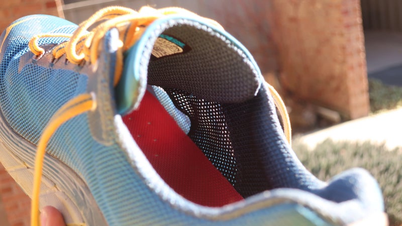 The breathable mesh upper and thinly padded heel cup and tongue make for an airy and quick-drying shoe.