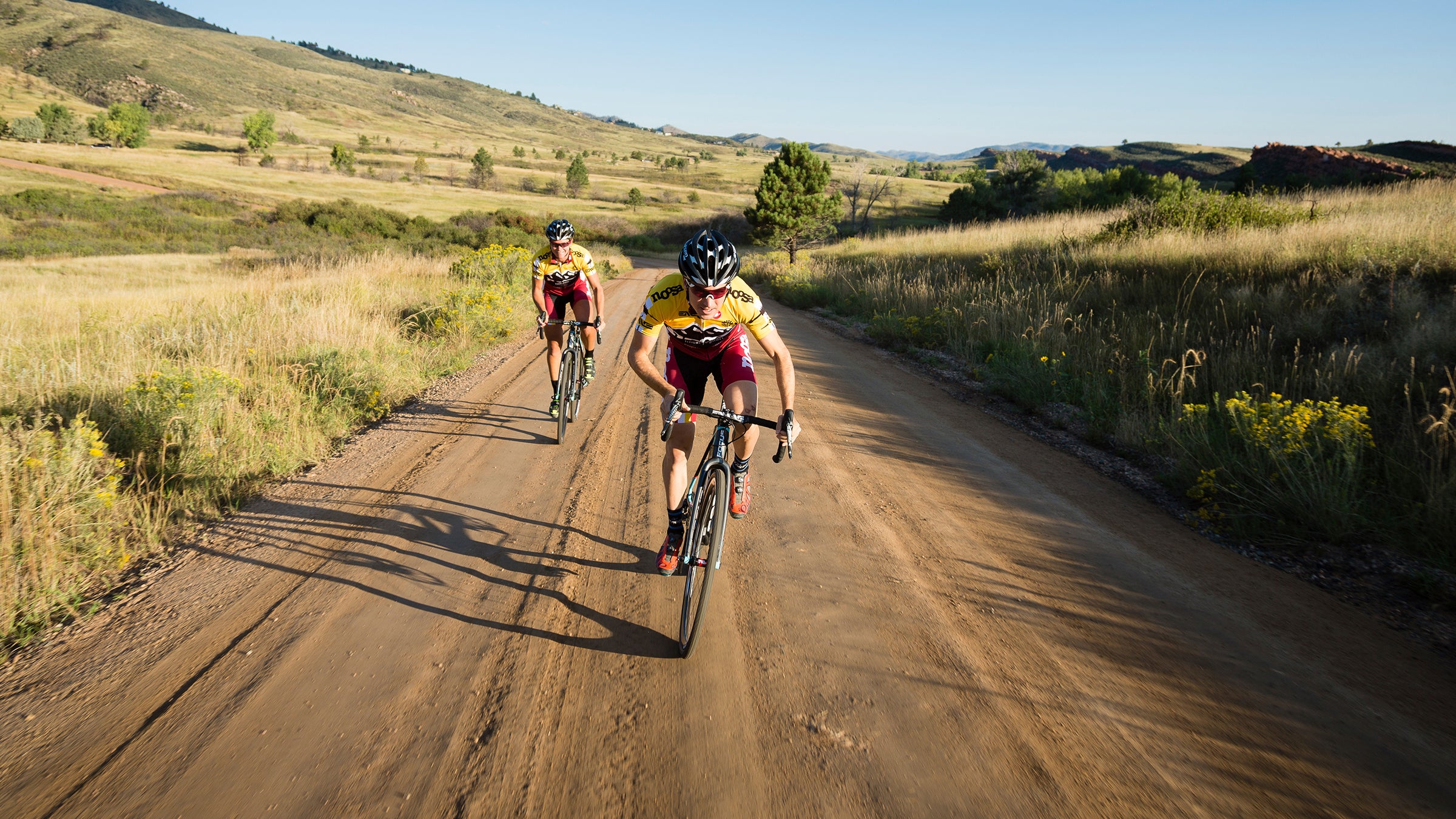 What enables athletes to tolerate more pain?