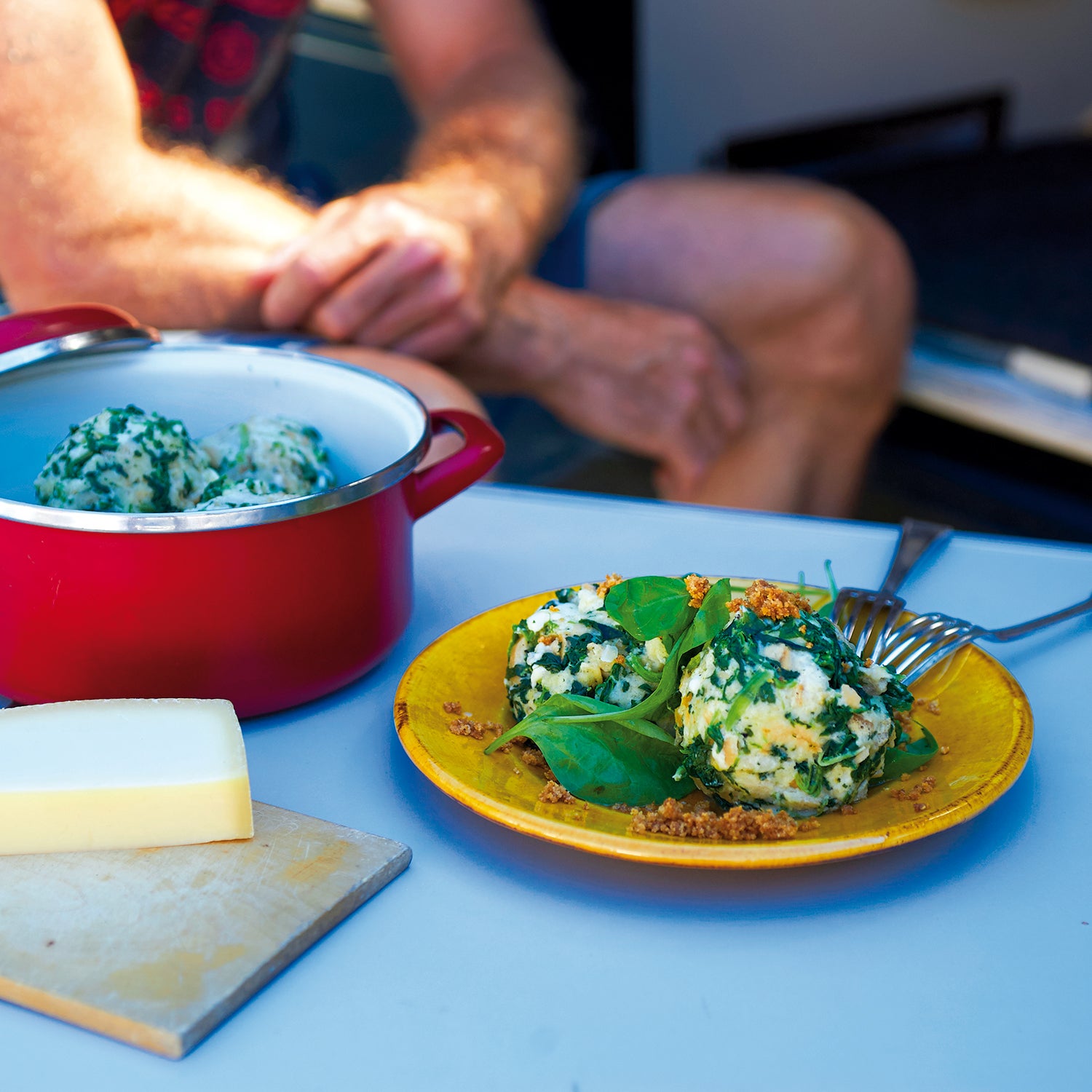 Embrace the art of a home-cooked meal while on four wheels.